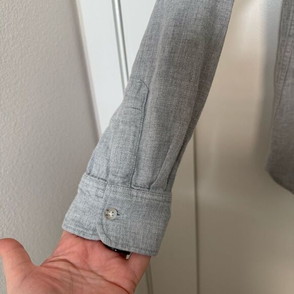 Uniqlo Shirt Womens Sz L Gray Button Up Long Sleeve 100% Cotton Casual Office - Picture 5 of 12